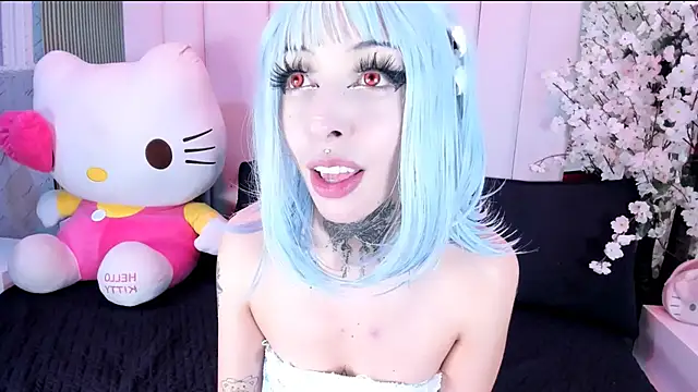 SalemBlackrose Show in webcam