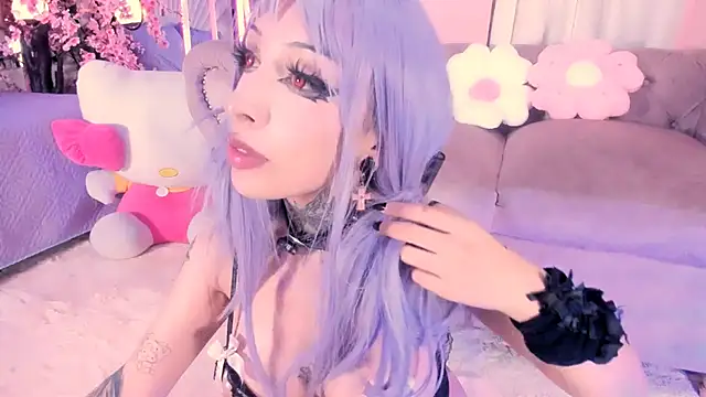 SalemBlackrose live XXX chat