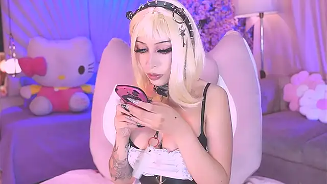 SalemBlackrose's Webcam Show