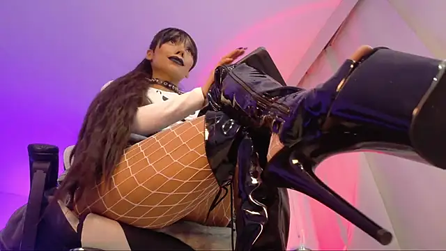 Chaiiro's Live XXX Chat