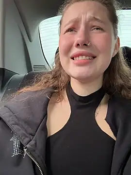 Show modela AsynaYuuki na web-kameri