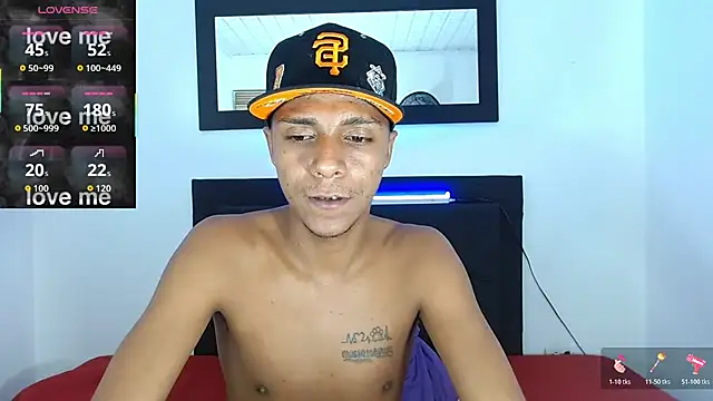 hotboyluxeのウェブカメラショー
