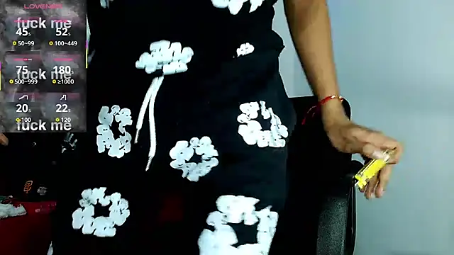 Webkamerová show hotboyluxe