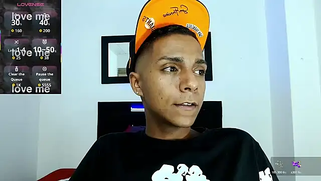 hotboyluxe Webcam Show