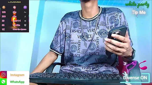 hotboyluxeのウェブカメラショー