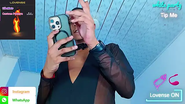 Webkamerová show hotboyluxe