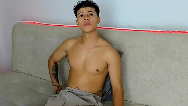_Alex_Coltonのウェブカメラショー