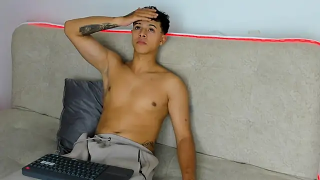_Alex_Coltonのウェブカメラショー