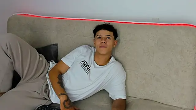 _Alex_Colton Show Webcam