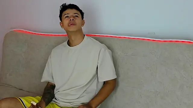 _Alex_Coltonのウェブカメラショー