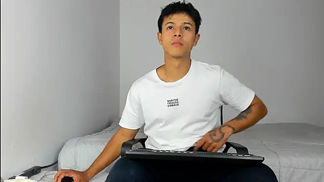 _Alex_Colton Show Webcam