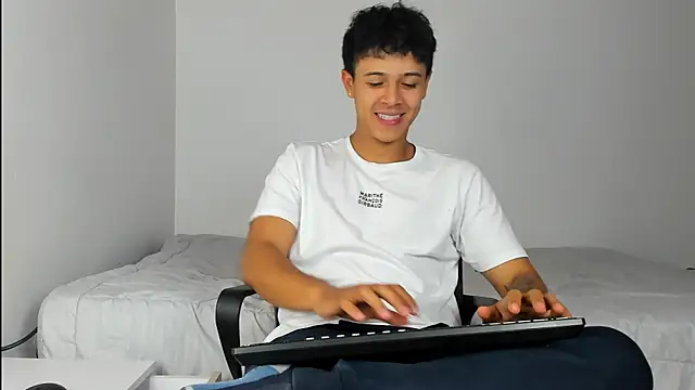 _Alex_Colton Show Webcam