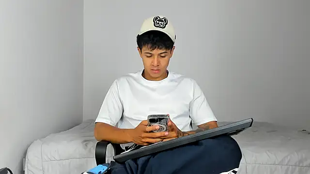 _Alex_Colton Шоу с уебкамера