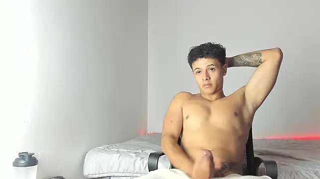 _Alex_Colton Adlı Modelin Web Kamerası Şovu