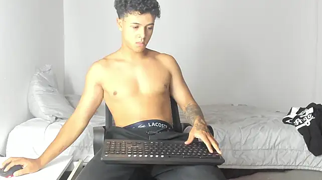 Czat XXX na żywo – _Alex_Colton