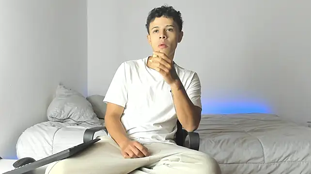 _Alex_Colton 在線直播表演