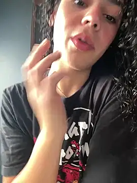 צ'אט XXX בשידור חי של SirenStell0