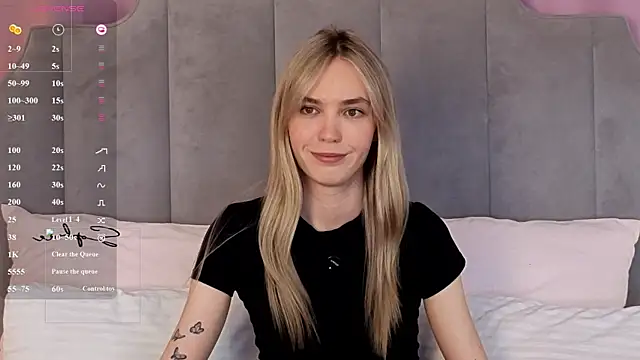 Chat +18 de NikkiRyx ao vivo