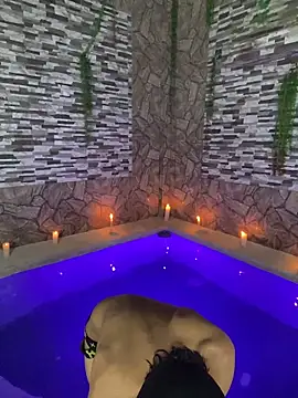 Alejandroo_Montenegro Show in webcam