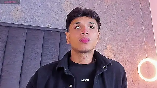 Alejandroo_Montenegro webkamerás műsora