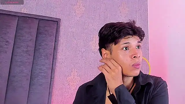 عرض كام Alejandroo_Montenegro