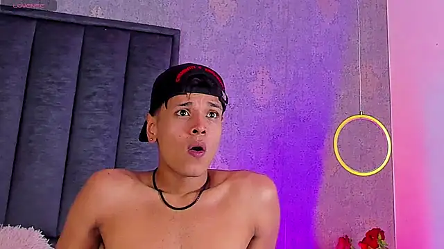Show de Alejandroo_Montenegro na webcam