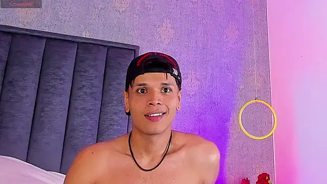Show de Alejandroo_Montenegro na webcam