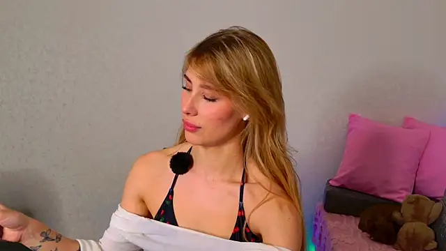 Chat XXX en directo de plugmyHDMI