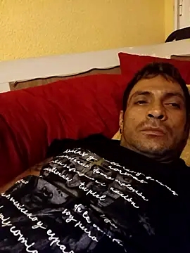 Show modela yoahotpetrafiery na web-kameri