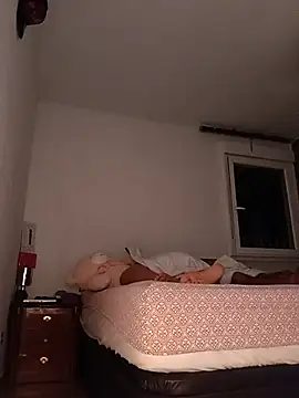 yoahotpetrafiery élő XXX-chatje
