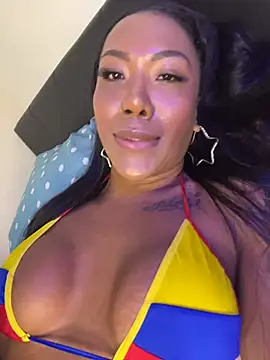 Show Webcam de PilarBigCockxxx