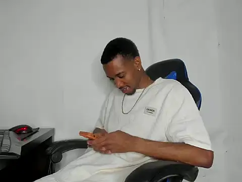 Show Webcam de Kofi_exotic_2