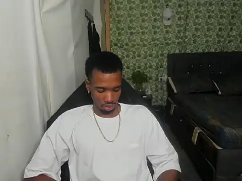 Kofi_exotic_2 在線直播表演