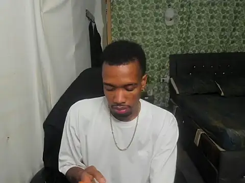 Вебкам-шоу Kofi_exotic_2
