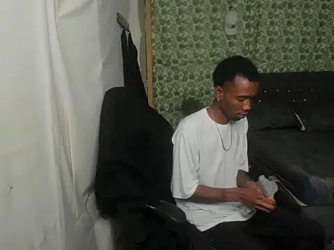 Kofi_exotic_2 Webcam-Show