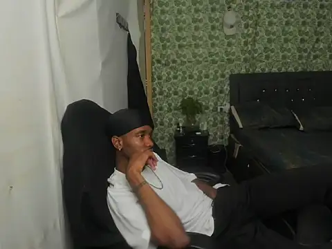 Kofi_exotic_2 在線直播表演