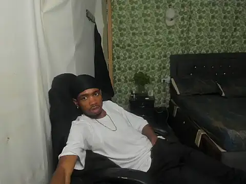 عرض كام Kofi_exotic_2