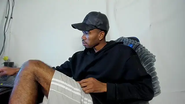 Kofi_exotic_2 Webcam Show