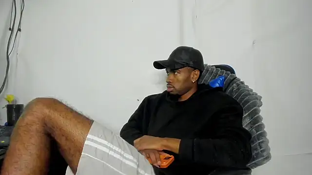 Kofi_exotic_2's Webcam Show