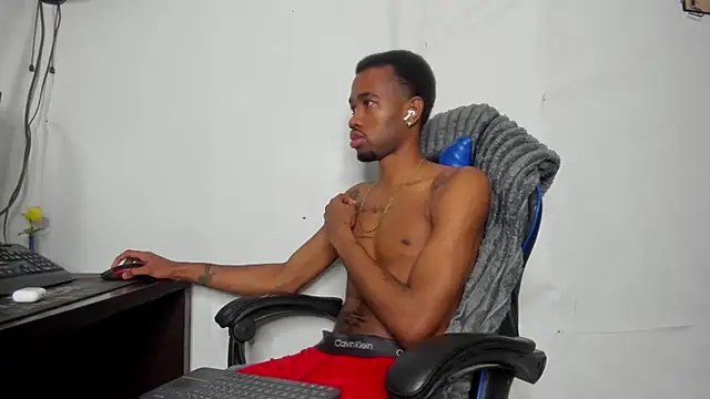 Kofi_exotic_2 Webcam-Show