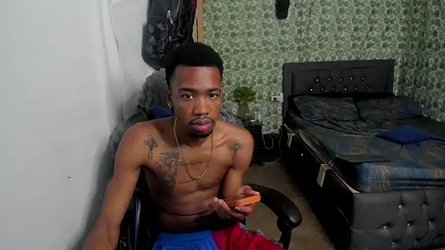 عرض كام Kofi_exotic_2