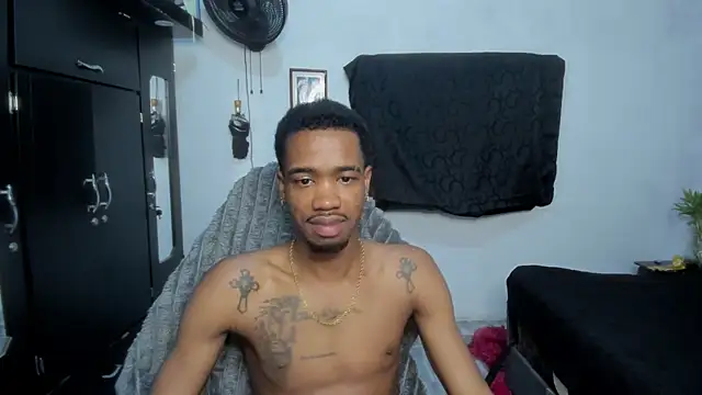 Kofi_exotic_2 Show Webcam