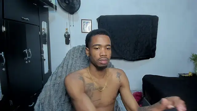 Show de webcam de Kofi_exotic_2