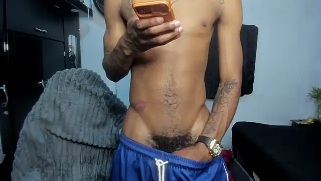Kofi_exotic_2's Webcam Show