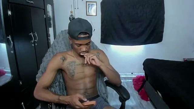 Kofi_exotic_2 Pertunjukan Webcam
