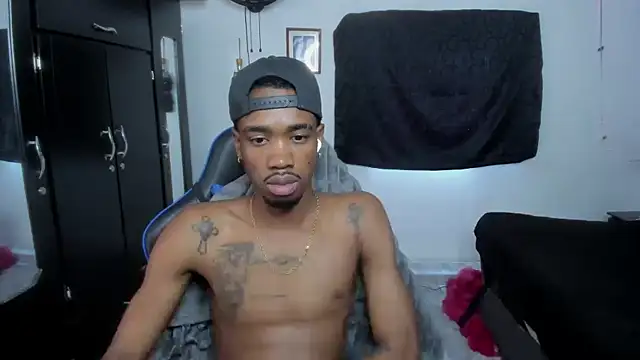 Kofi_exotic_2n Webbikameraesitys