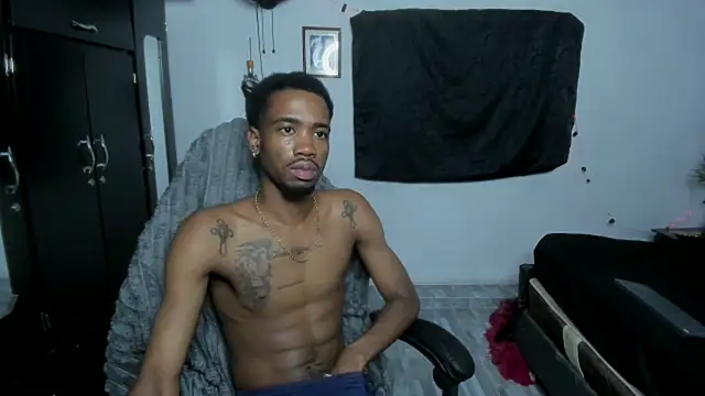 Kofi_exotic_2 网络视讯表演