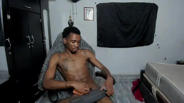 Kofi_exotic_2 Pertunjukan Webcam