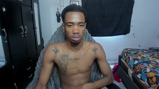 Kofi_exotic_2のウェブカメラショー