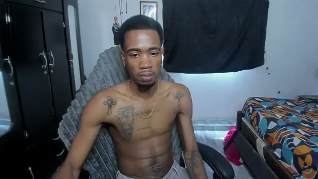 Show de webcam de Kofi_exotic_2